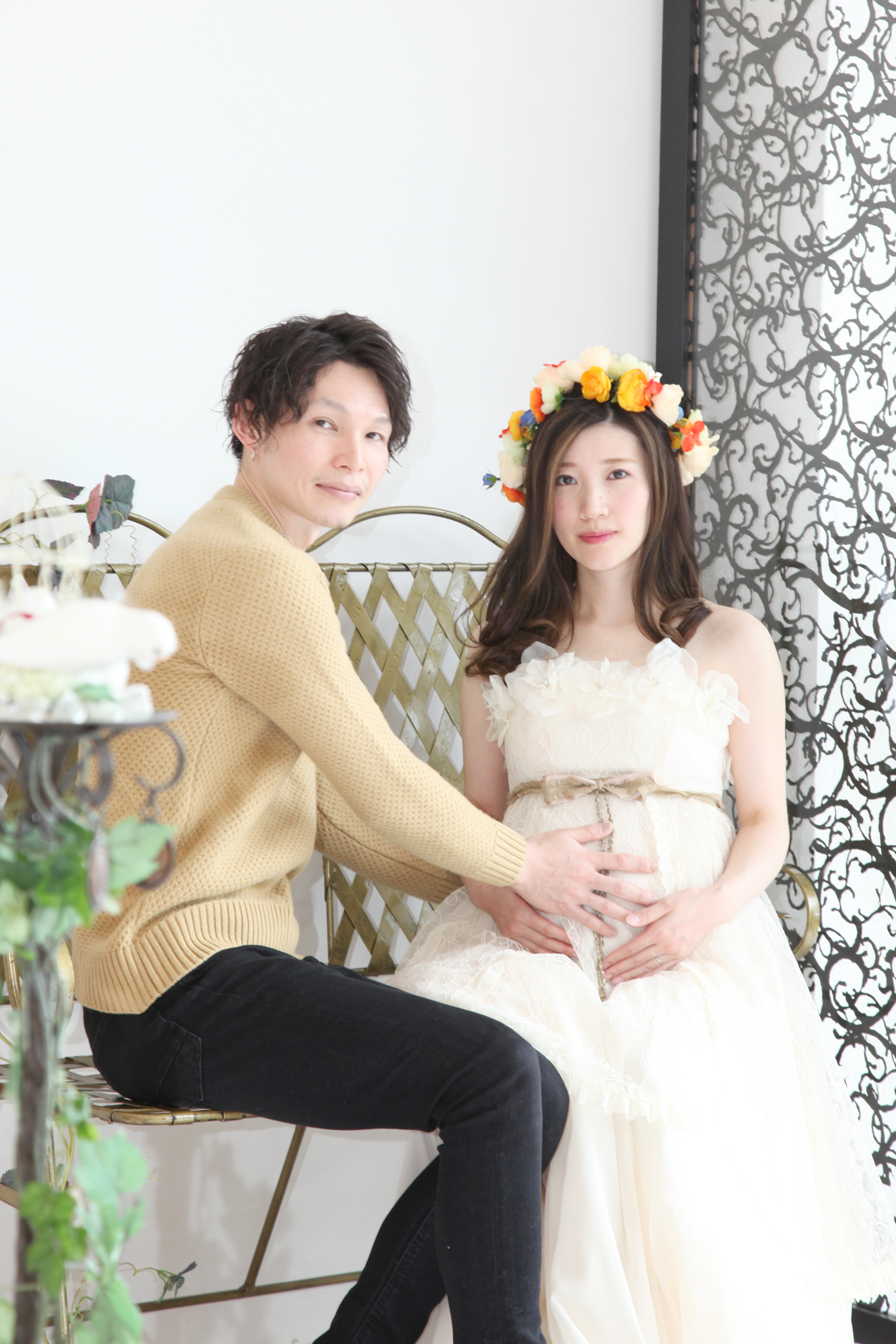 大人気 マタニティフォト パパとママの間に生まれる大切な命 ママとパパの幸せな声は生まれてくる赤ちゃんの心を穏やかに包みます 限られた時間を大切にお過ごしください 昨日撮影のママパパのお写真をご紹介です マタニティ ブログ マタニティ 撮影メニュー